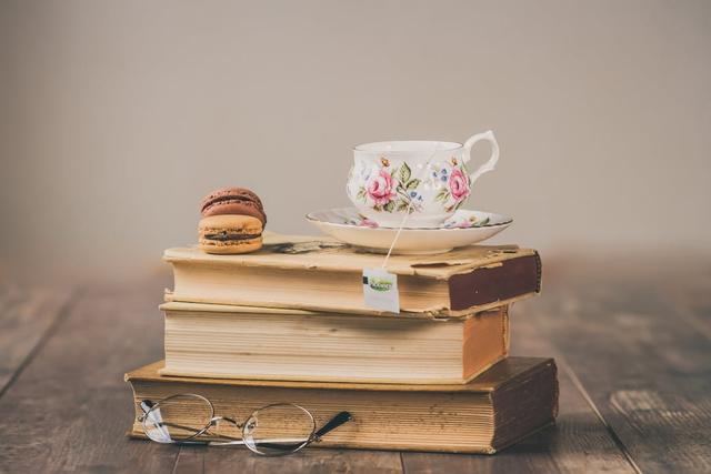 Fueling Inspiration: 5 Best Books to Stay Motivated